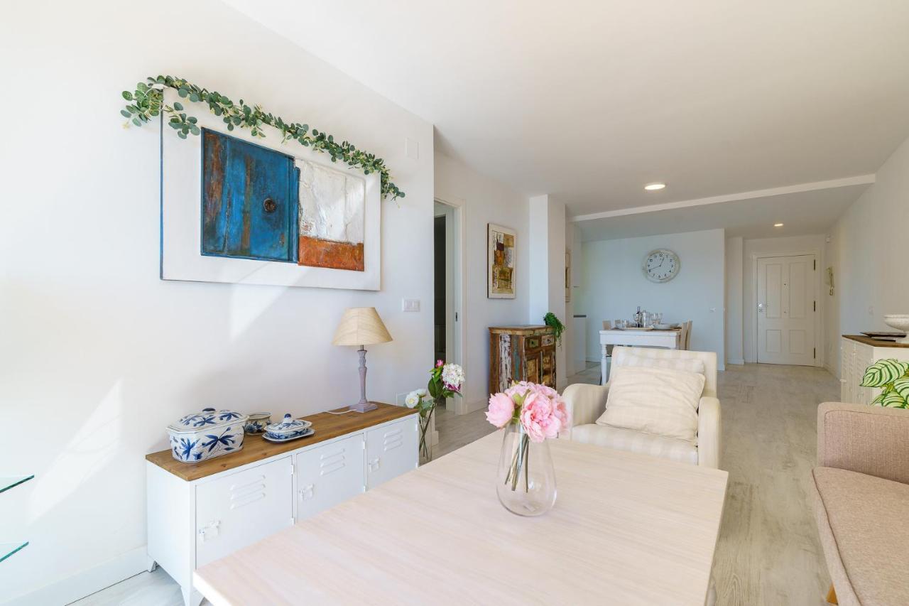 Malagasuite Living Coast 푸엔히롤라 외부 사진