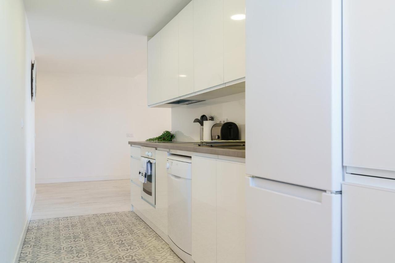 Malagasuite Living Coast 푸엔히롤라 외부 사진