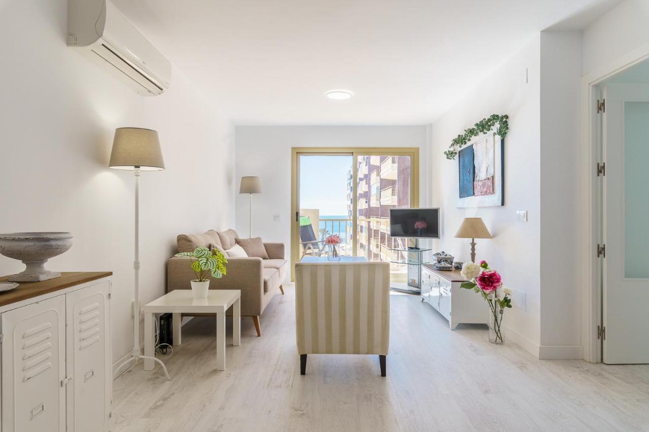 Malagasuite Living Coast 푸엔히롤라 외부 사진