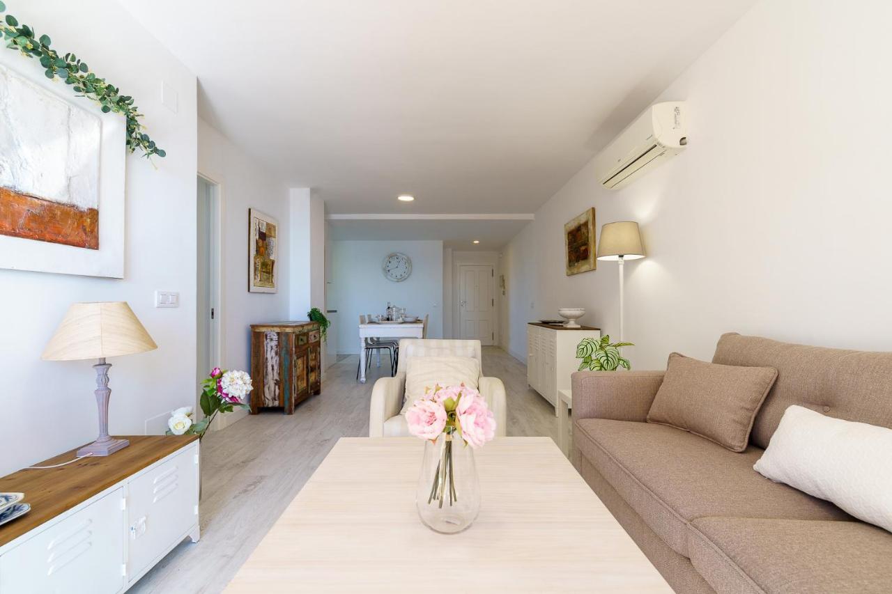 Malagasuite Living Coast 푸엔히롤라 외부 사진
